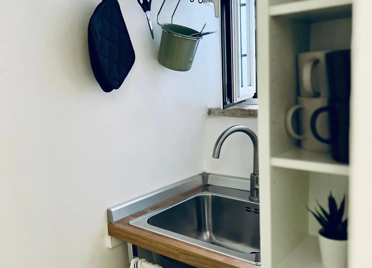 Leonardo Guest House Roma Apartment Rome